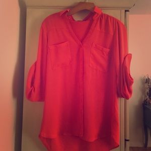 Express Portofino blouse, excellent condition.